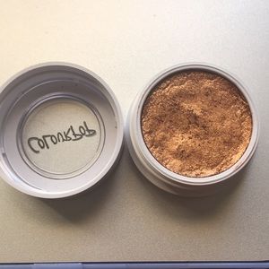 Colorpop super shock shadow in Kathleenlights